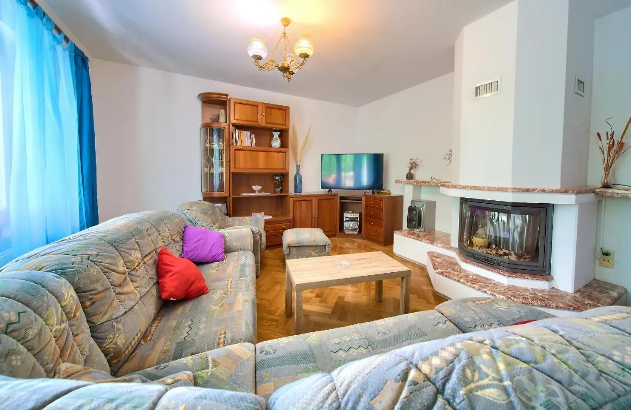 Apartamento Apartman Mihael Malinska Croácia